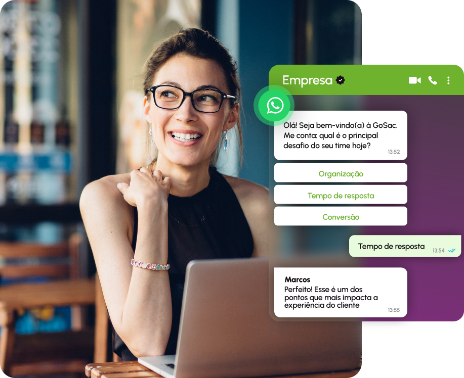 Pessoa aliviada em utilizar a plataforma de atendimento da Leek Tecnologia para atender clientes, sobreposta com uma ilustração de um atendimento realizado pela plataforma